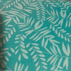 Meet your Posher, Chary